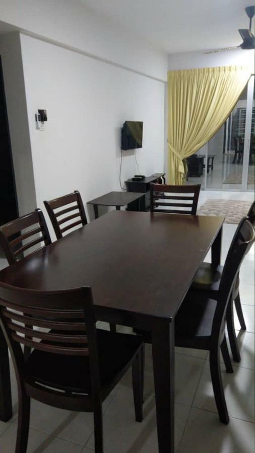 Spacious & Cozy Condo - Hijauan Heights Block C Kajang Exterior foto